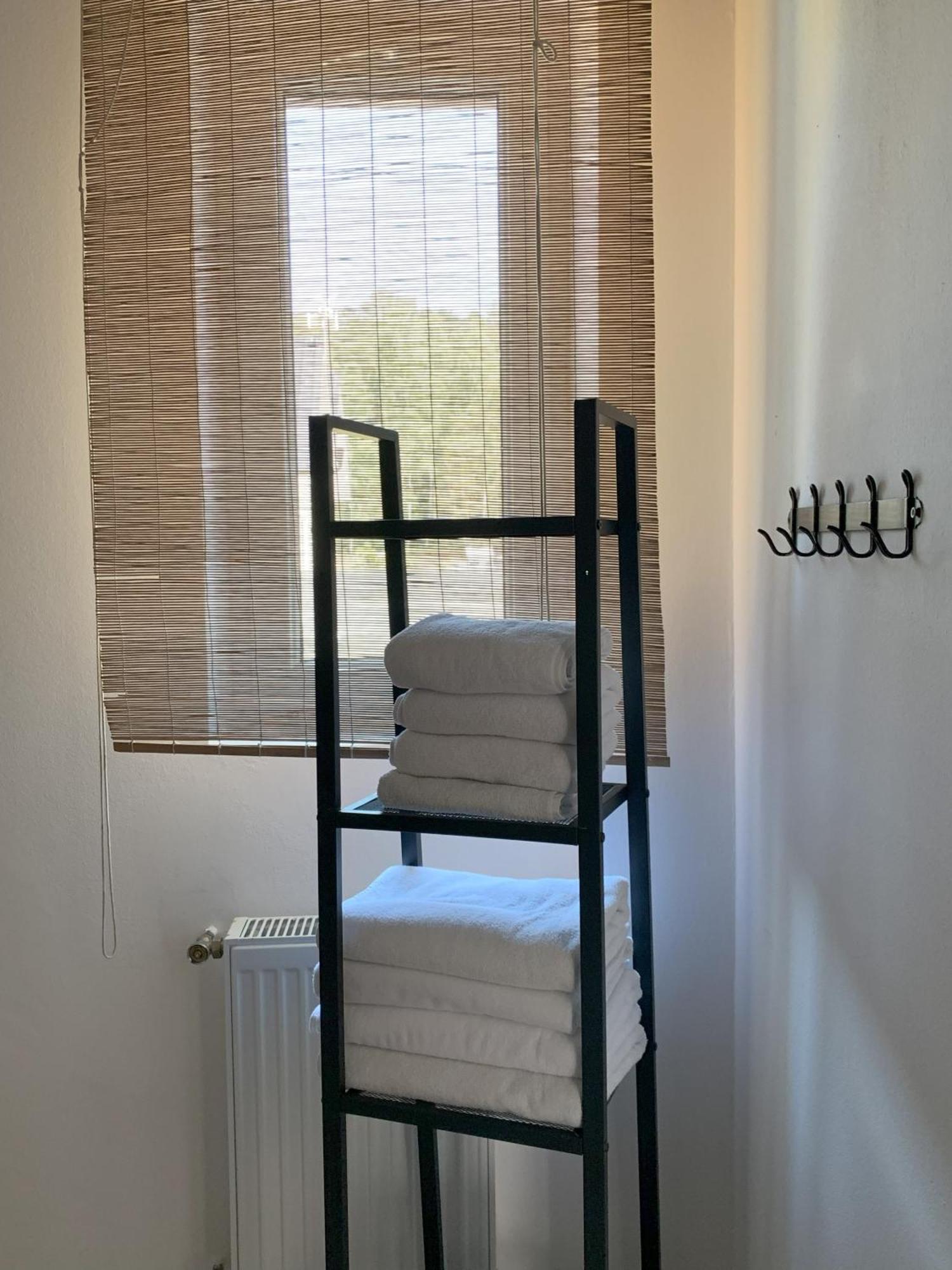 Barcelona Rooms Микошево Экстерьер фото