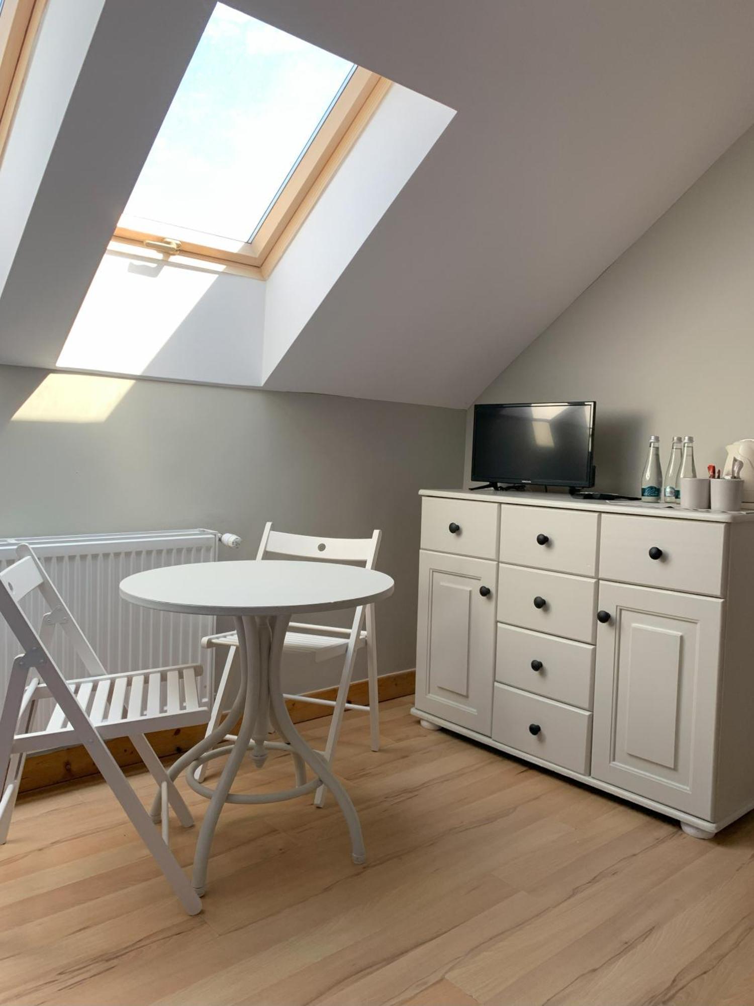 Barcelona Rooms Микошево Экстерьер фото