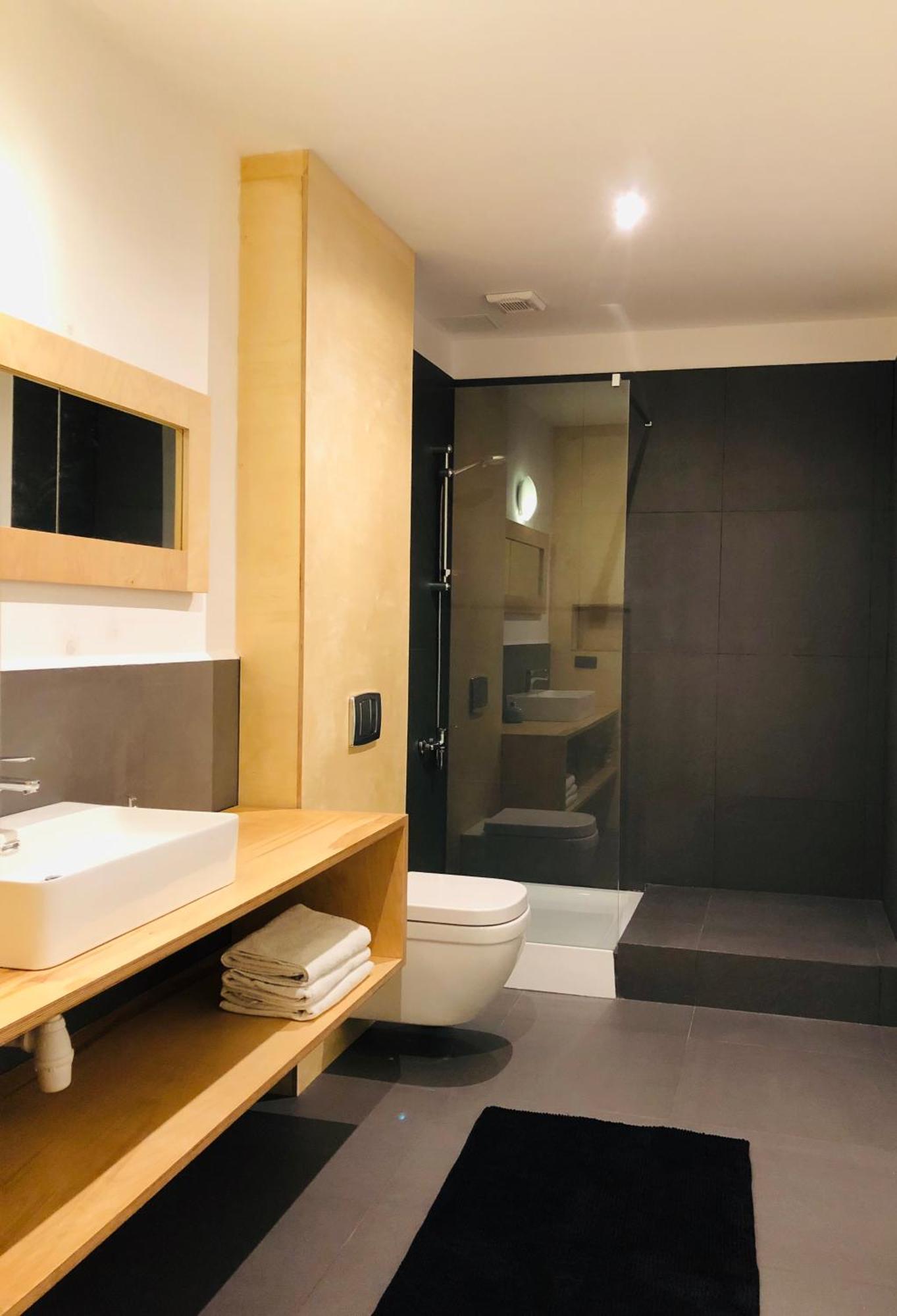 Barcelona Rooms Микошево Экстерьер фото